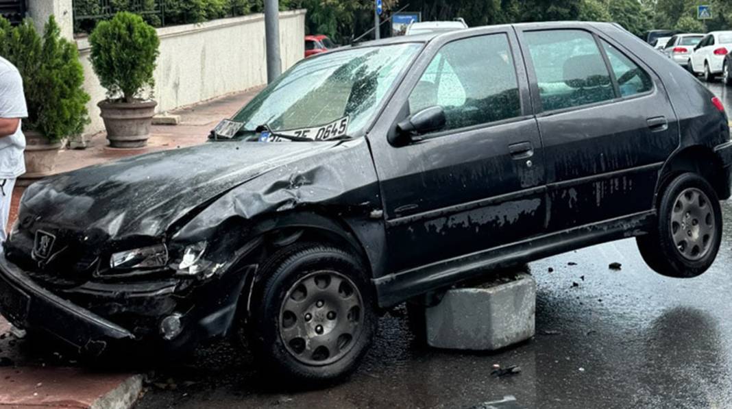 Ünlü rapçi ''Çakal'dan'' kaza sonrası hayranlarını güldüren paylaşım! 2